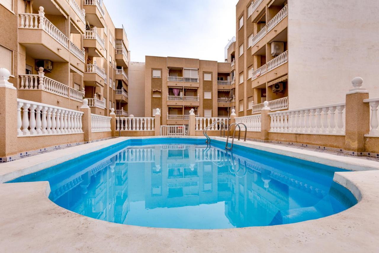 Apartment Caballero De Rodas Torrevieja Exterior photo